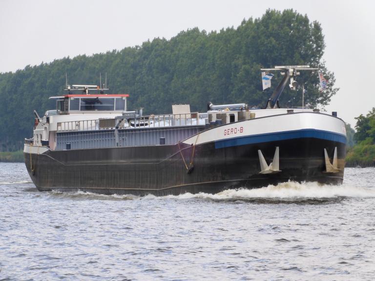 ship photo