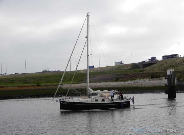 ship photo