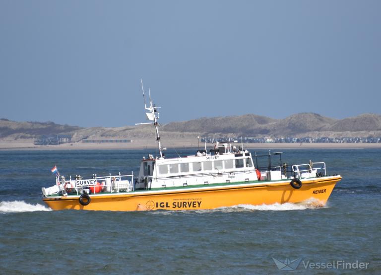 ship photo
