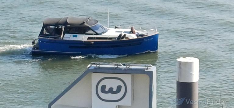 ship photo by Sjaak van Krimpen PG2A