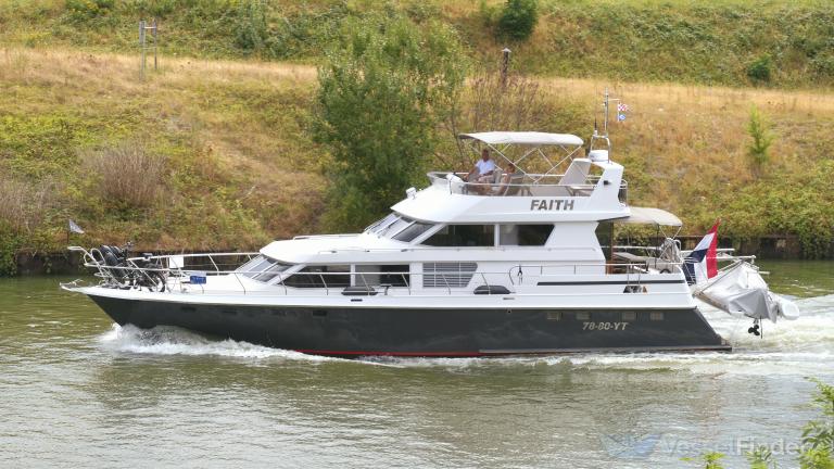 ship photo