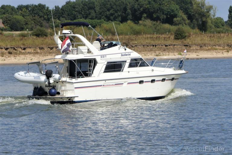 ship photo