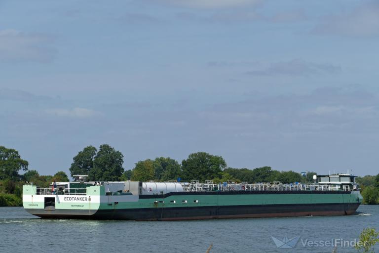 ship photo