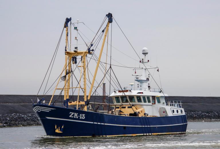 ZK13 BEREND CORNELIS, Fishing vessel - Details and current position ...
