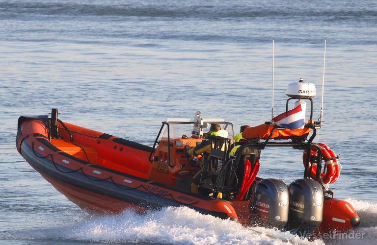 MULTRASHIP RESCUE 6, SAR - Details and current position - MMSI ...