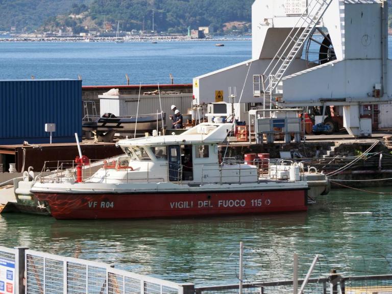 VF R04, Law enforcment - Details and current position - MMSI 247175400 ...