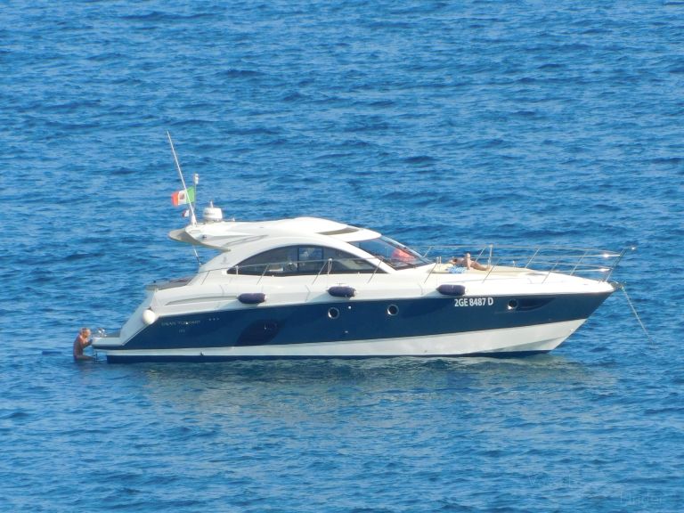 ship photo