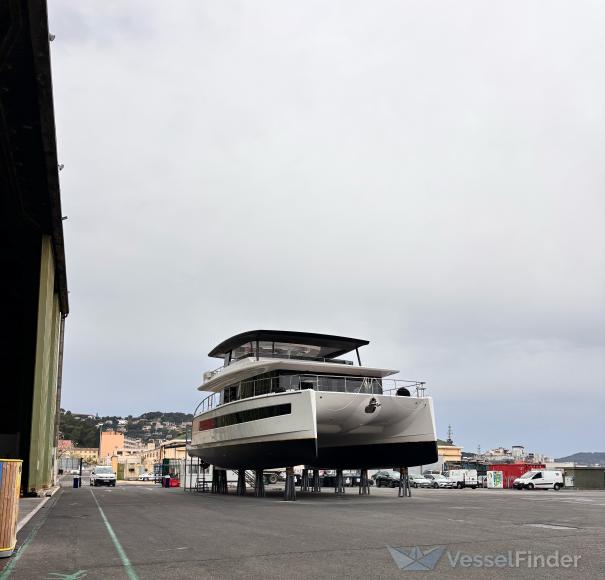 ship photo