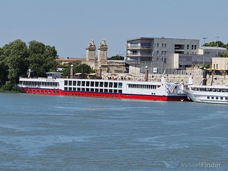 BIJOU DU RHONE photo