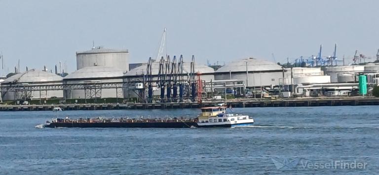 ship photo