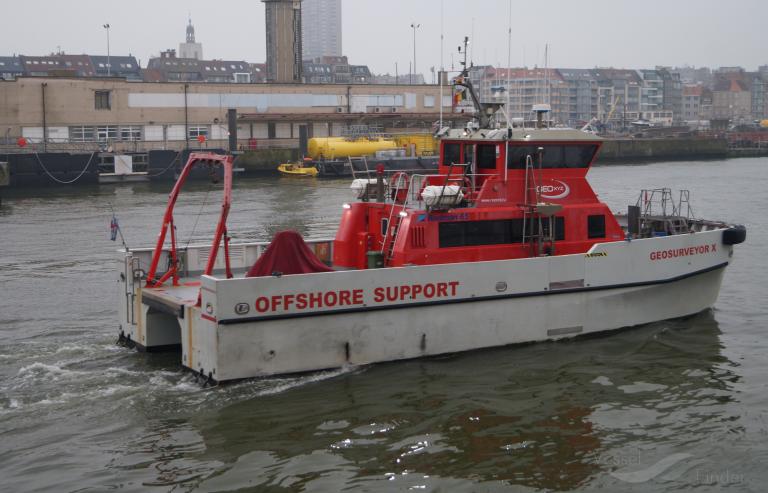 ship photo