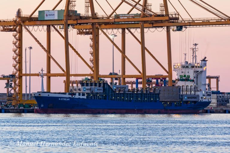 Ship photos - Vesselfinder
