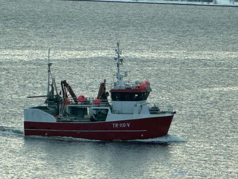 ship photo