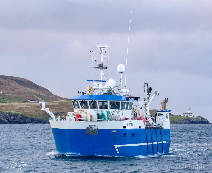 ship photo
