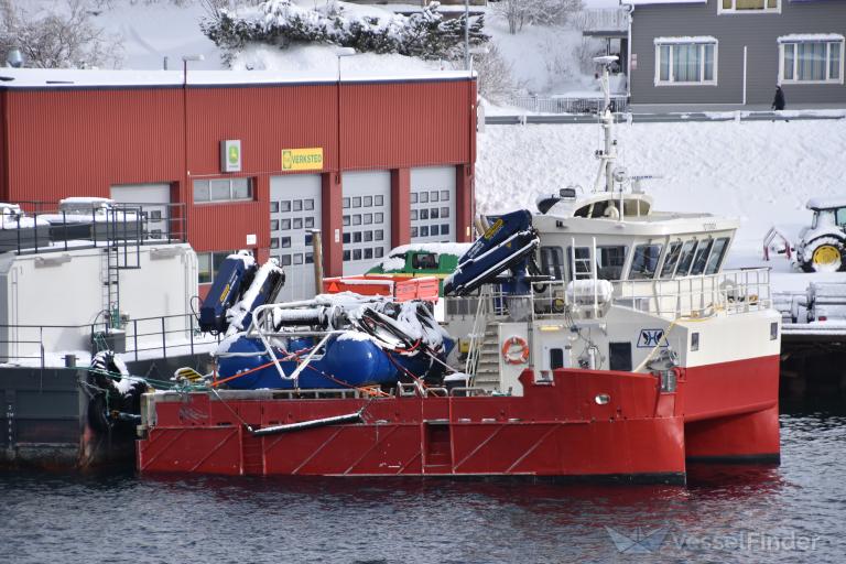 ship photo