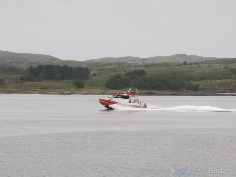 ship photo