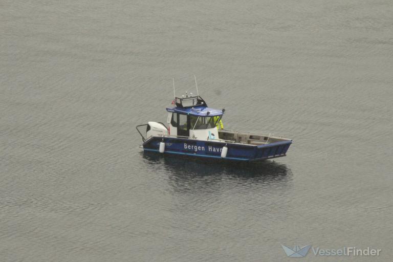 ship photo