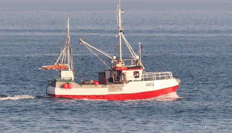 ship photo