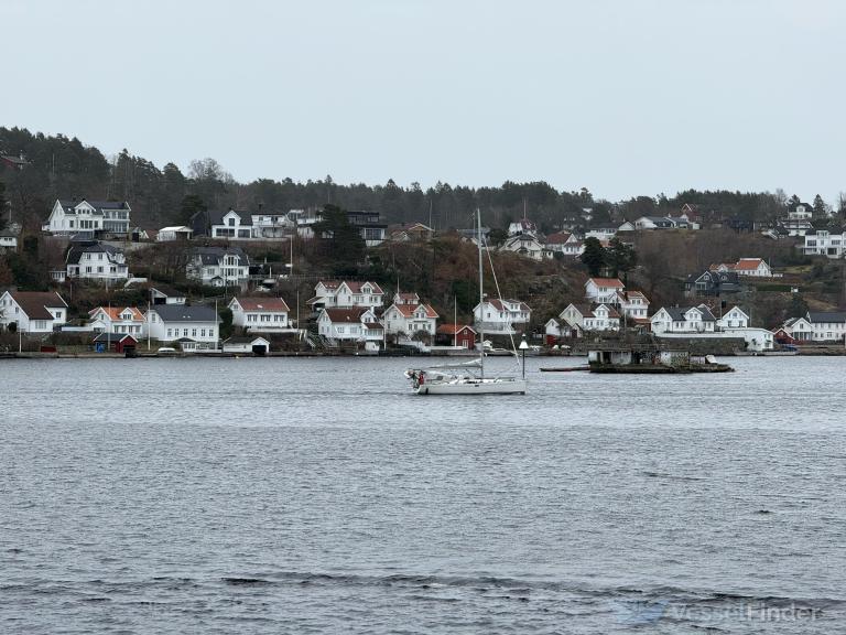 ship photo