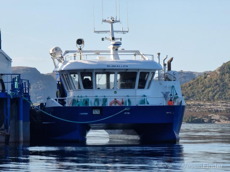 ship photo