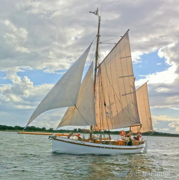 MAKRELLEN photo