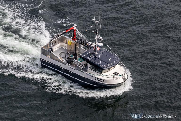 LIENUS, Fishing vessel - Details and current position - MMSI 259031670 ...