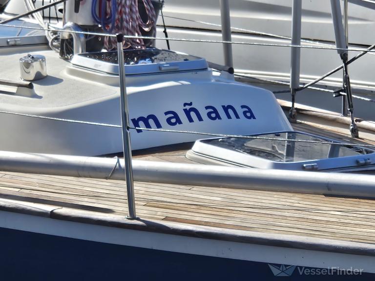 MANANA photo