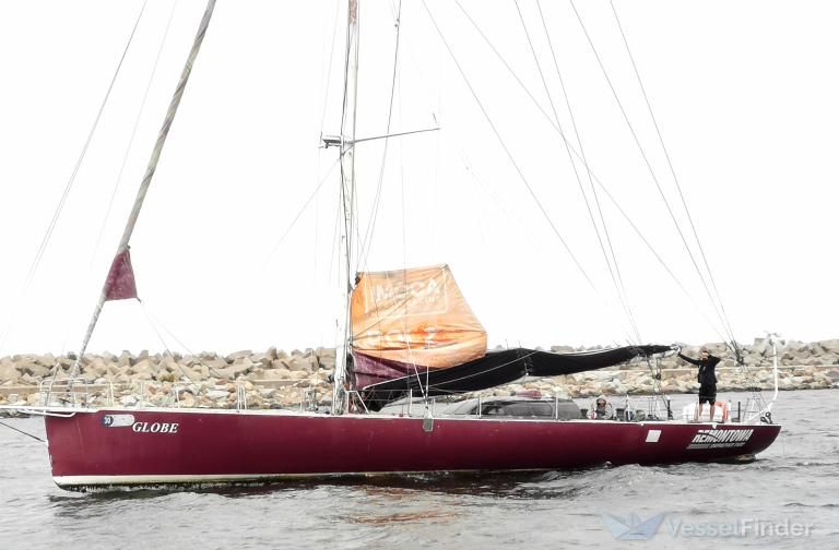 GLOBE SOLO SAILOR photo
