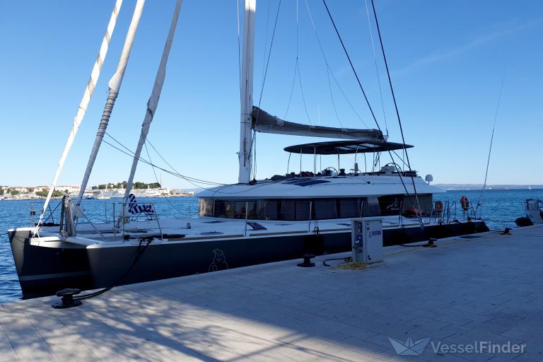 spirit-of-adventure-sailing-vessel-details-and-current-position