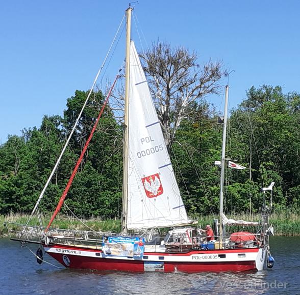 REGINA R II, Sailing vessel - Details and current position - MMSI ...