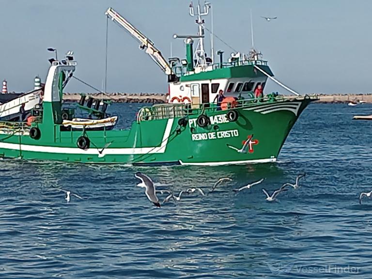 ship photo