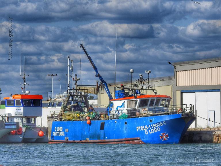 ship photo