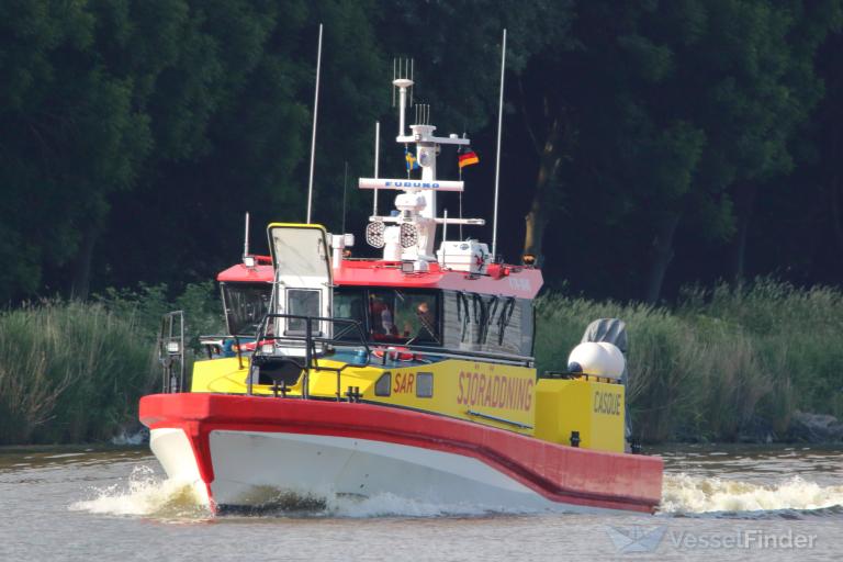 ship photo