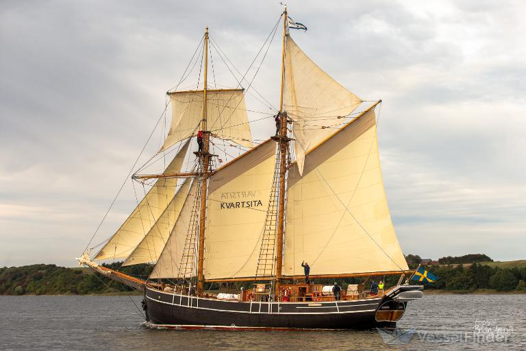 TS KVARTSITA photo