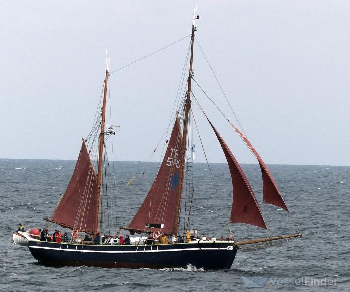 SARPEN, Sailing vessel - Details and current position - MMSI 265330000 ...