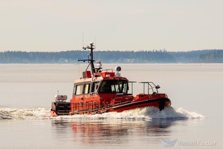 ship photo