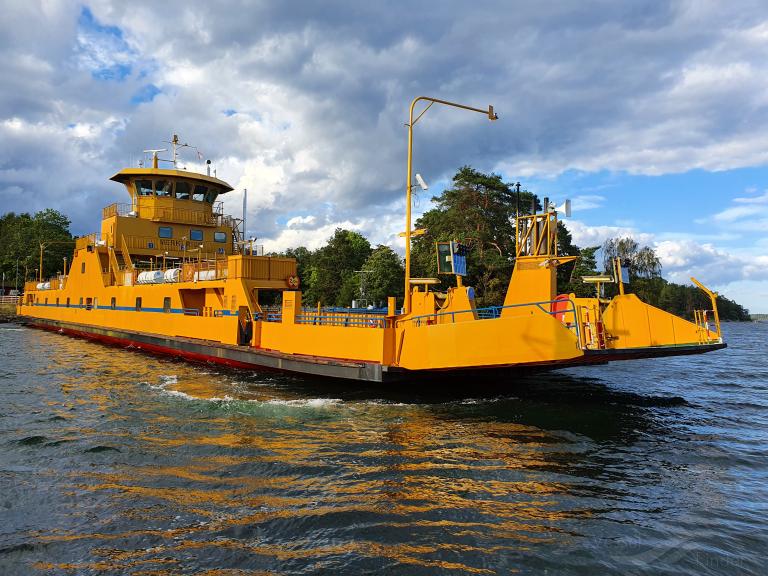ship photo