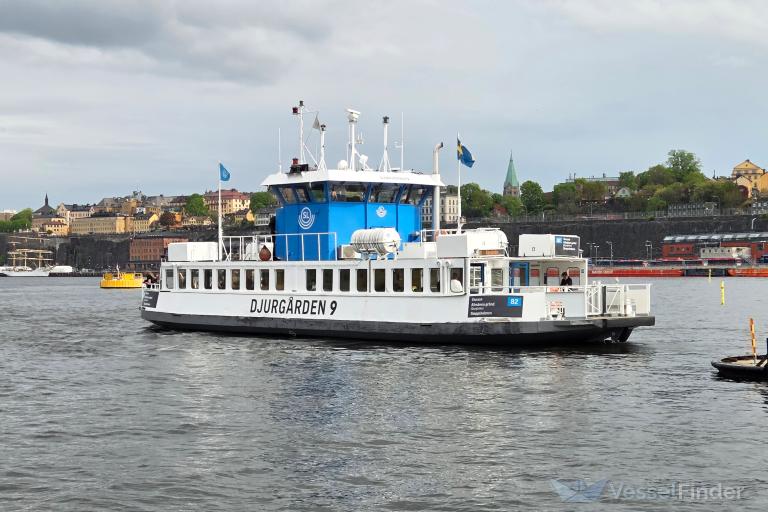 ship photo