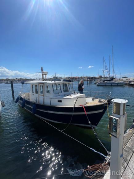 ship photo