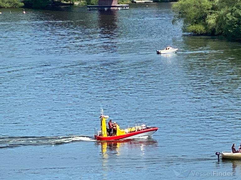 RESCUE P LEDERHAUSEN photo