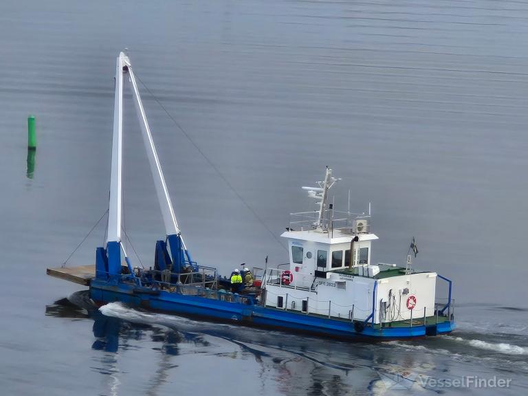 ship photo