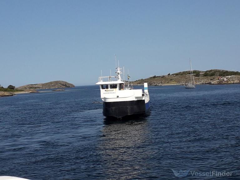 KOSTERFAERJAN 4 photo