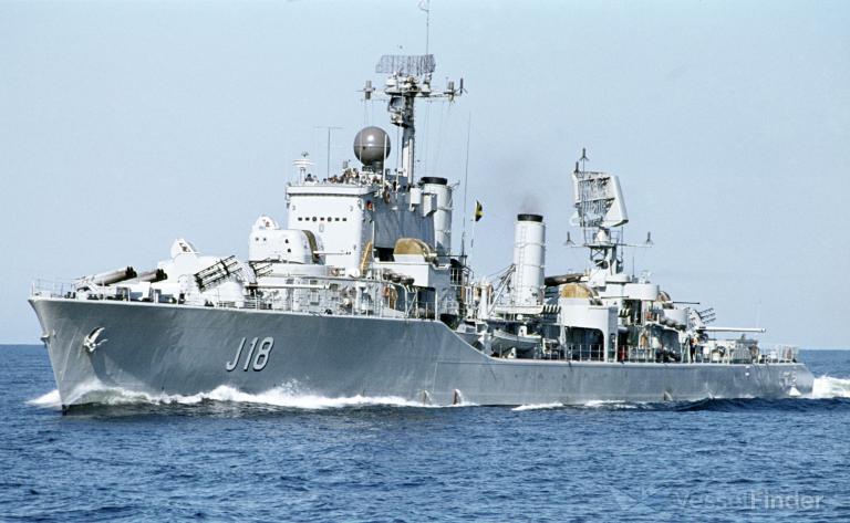 HMS DACKE photo