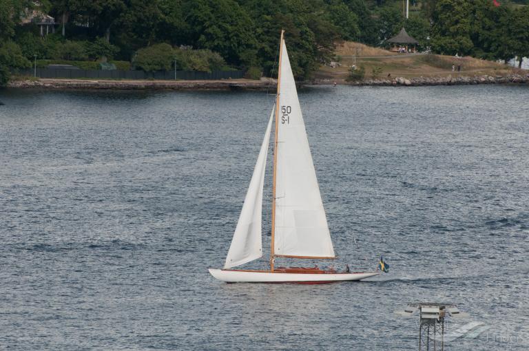 BEATRICE AURORE Sailing vessel