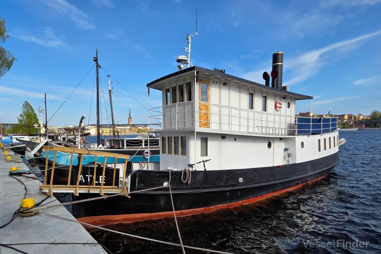 ship photo