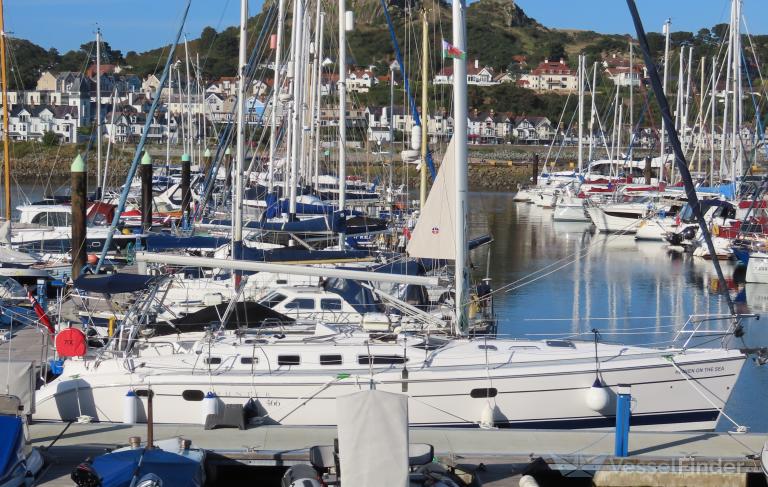 HEVEN ON THE SEA photo