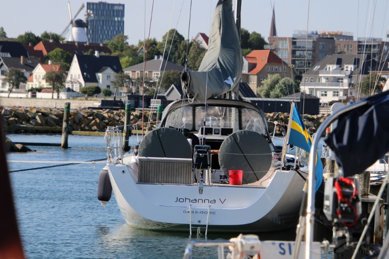 JOHANNA V XP44 photo