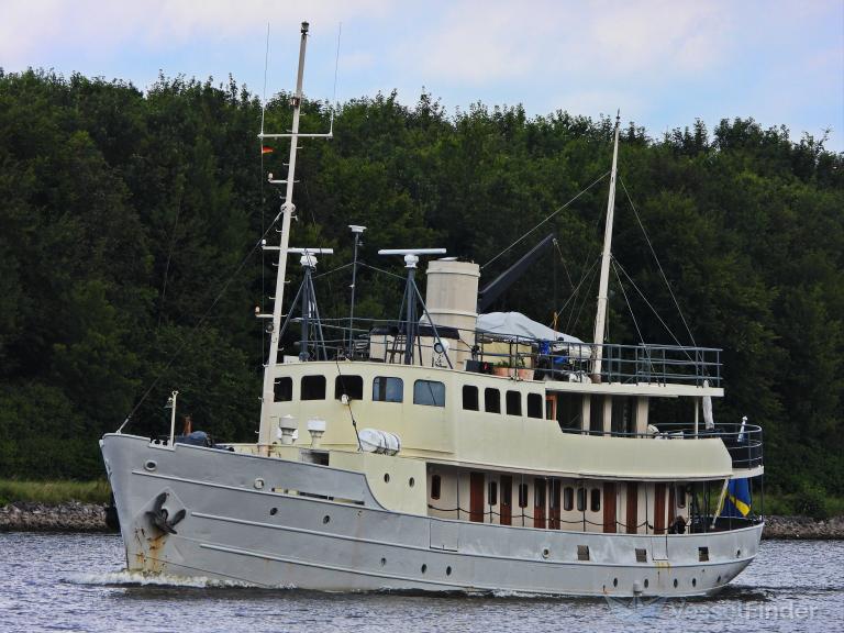 NAUTILUS photo