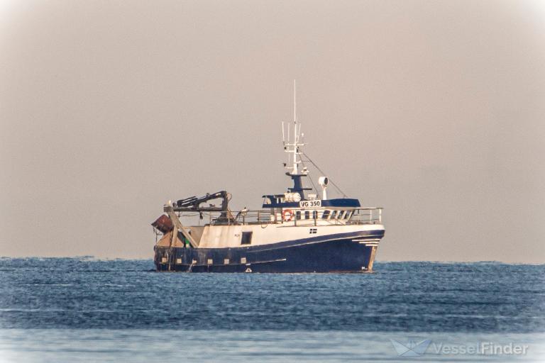 ship photo