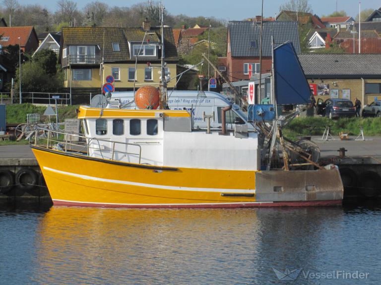 ship photo